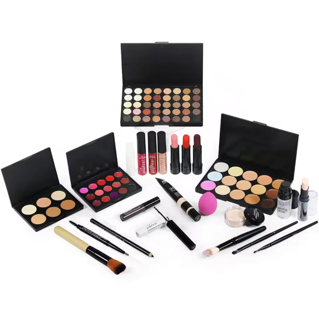 Kit de maquillaje 30 PIEZAS CALIFORNIA