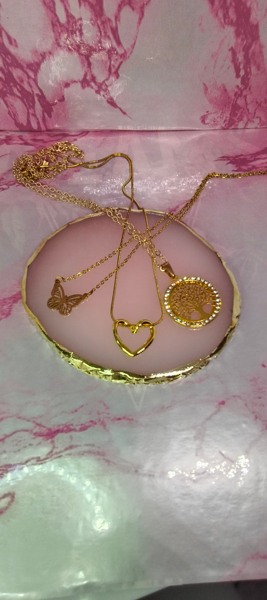 PACK 3 collares (mariposa, amor eterno y Árbol de la vida Esmeralda)